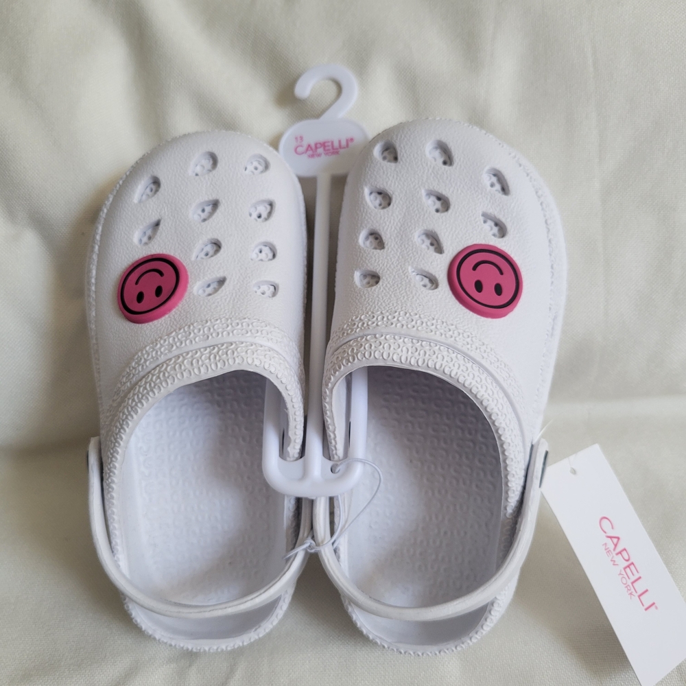 Capelli New York White Slip On Little Girl Clogs Size 13